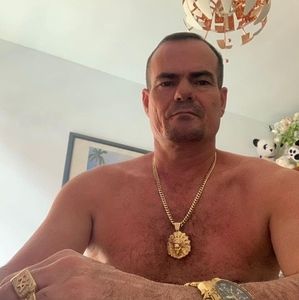 Meet your Posher, Roger